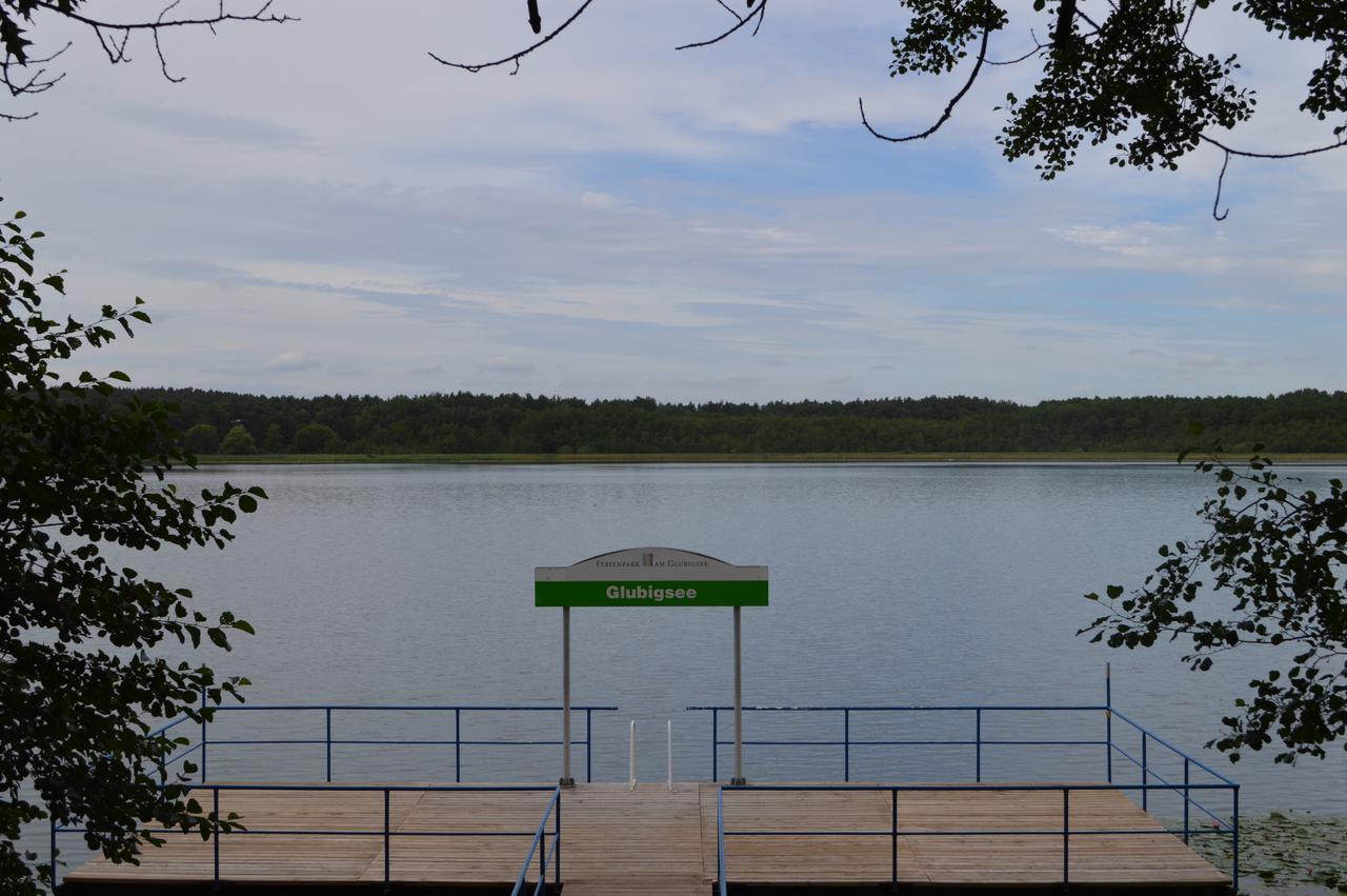 Ferienpark Am Glubigsee เวนดิสช์รีทซ์ ภายนอก รูปภาพ